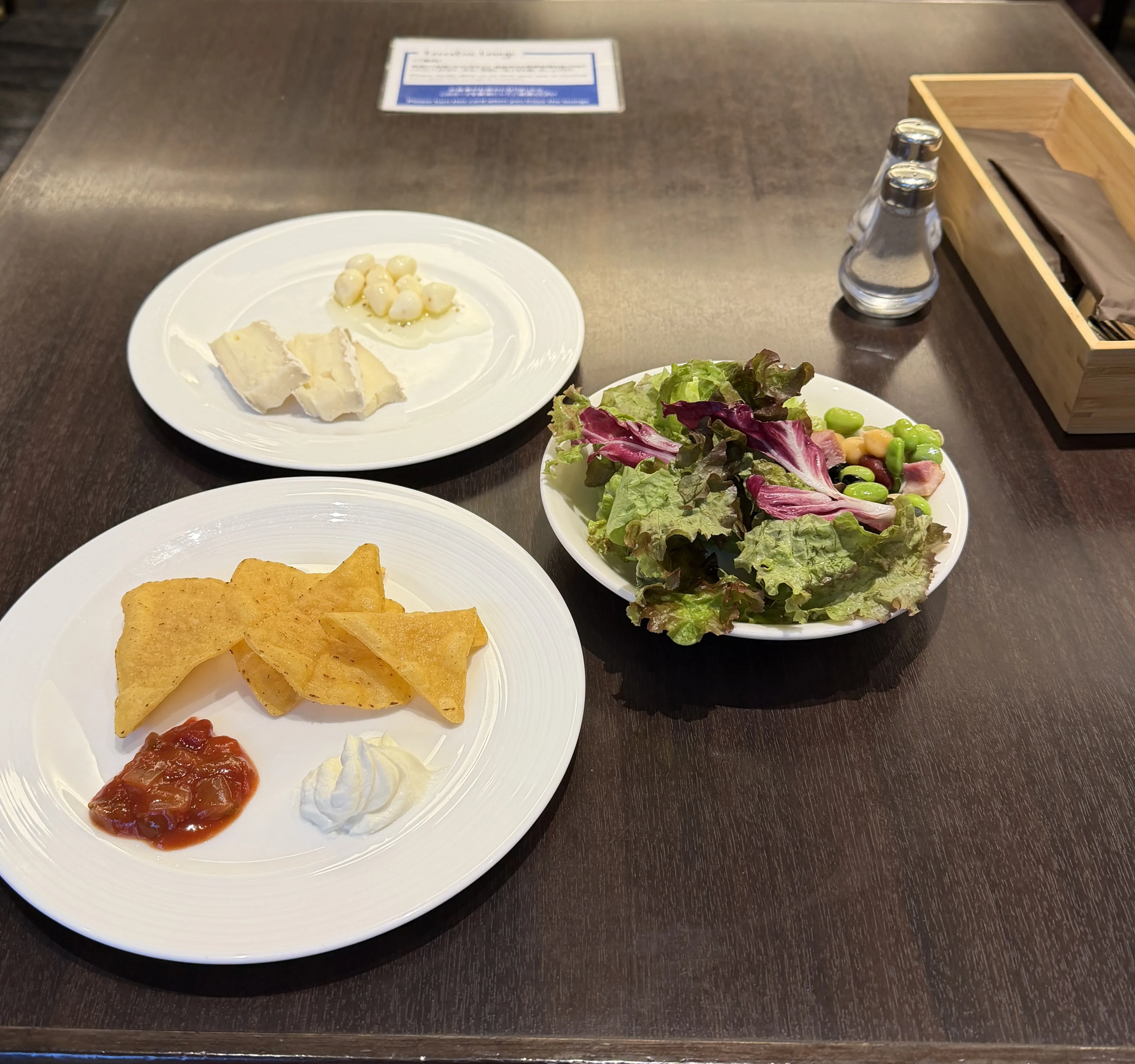 ヒルトン東京ベイ エグゼクティブラウンジの軽食